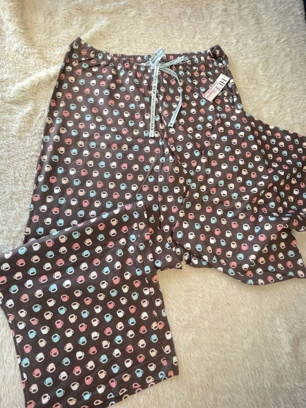 HUE Women’s Brown Pajama Pants with Pink, White & Blue Cup Print